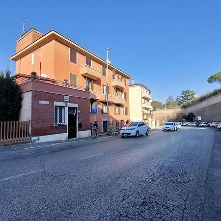 Roman Vatican Apartment Freewifi المظهر الخارجي الصورة